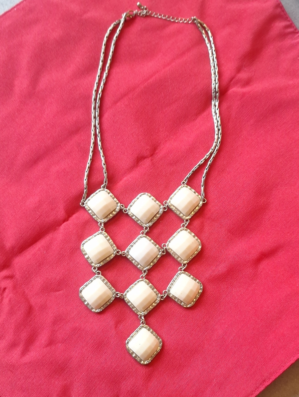 Women’s Cream Statement Bib Necklace - Fashion Jewelry Approx 13.5"
